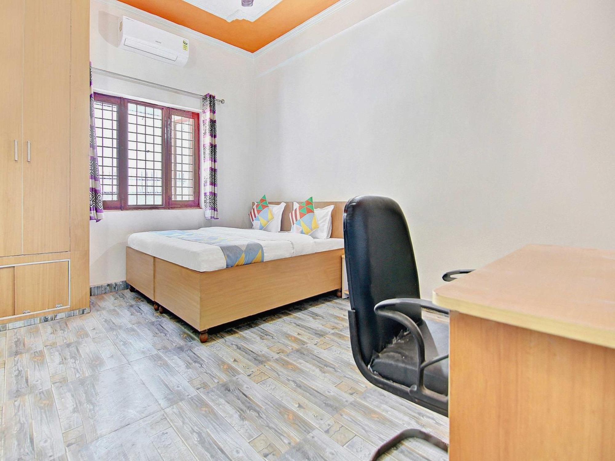 Home 78802 Balaji Bhawan Jhajra Jhājra Exterior foto