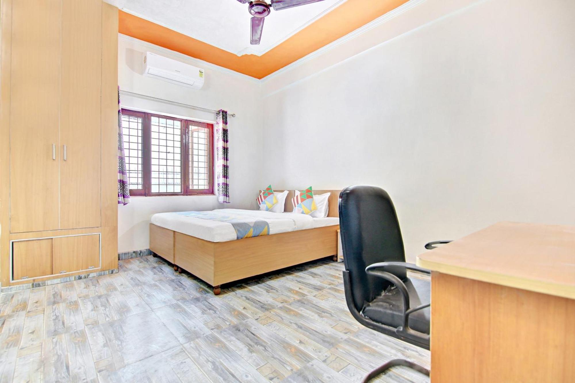 Home 78802 Balaji Bhawan Jhajra Jhājra Exterior foto