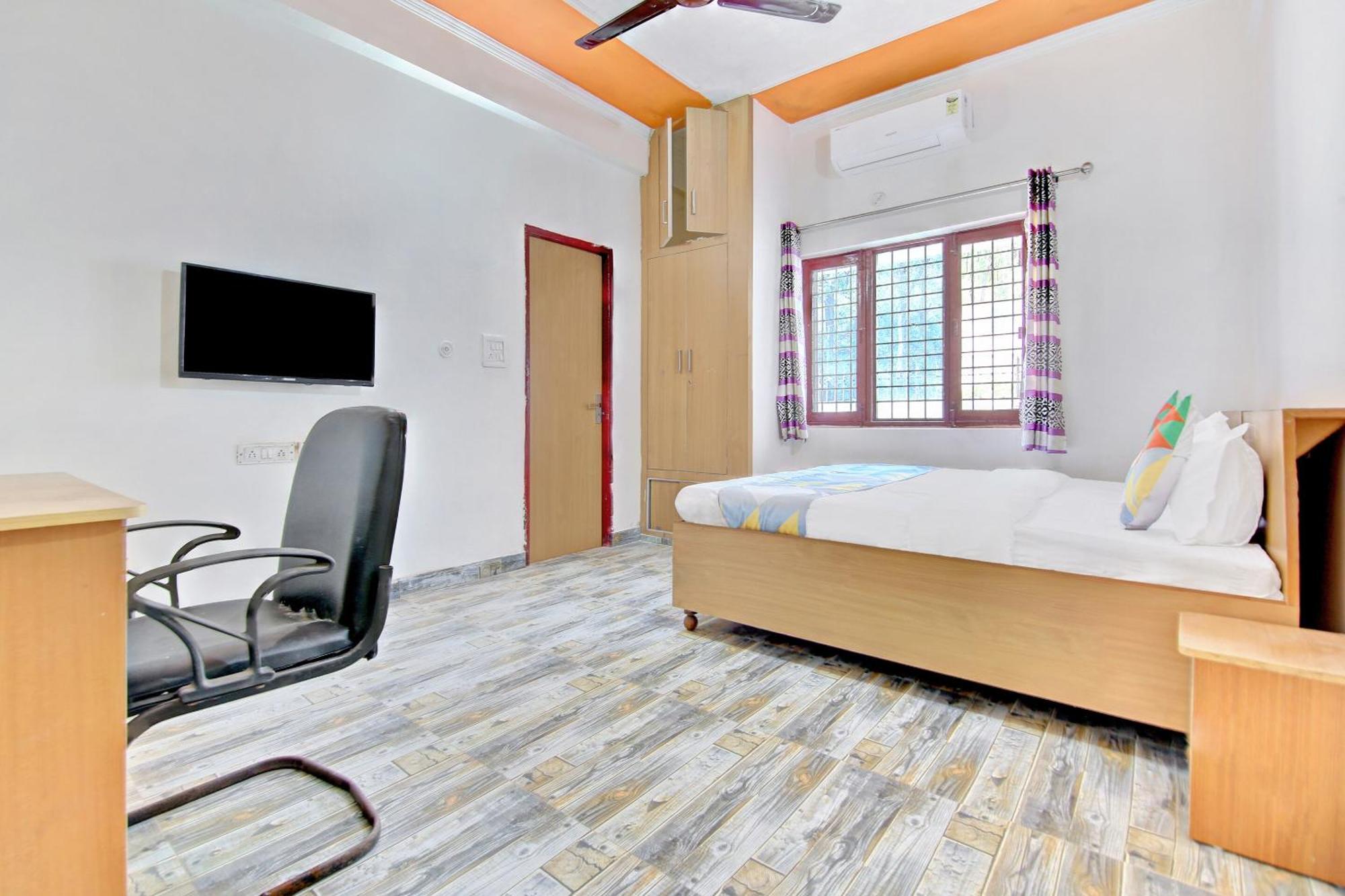 Home 78802 Balaji Bhawan Jhajra Jhājra Exterior foto